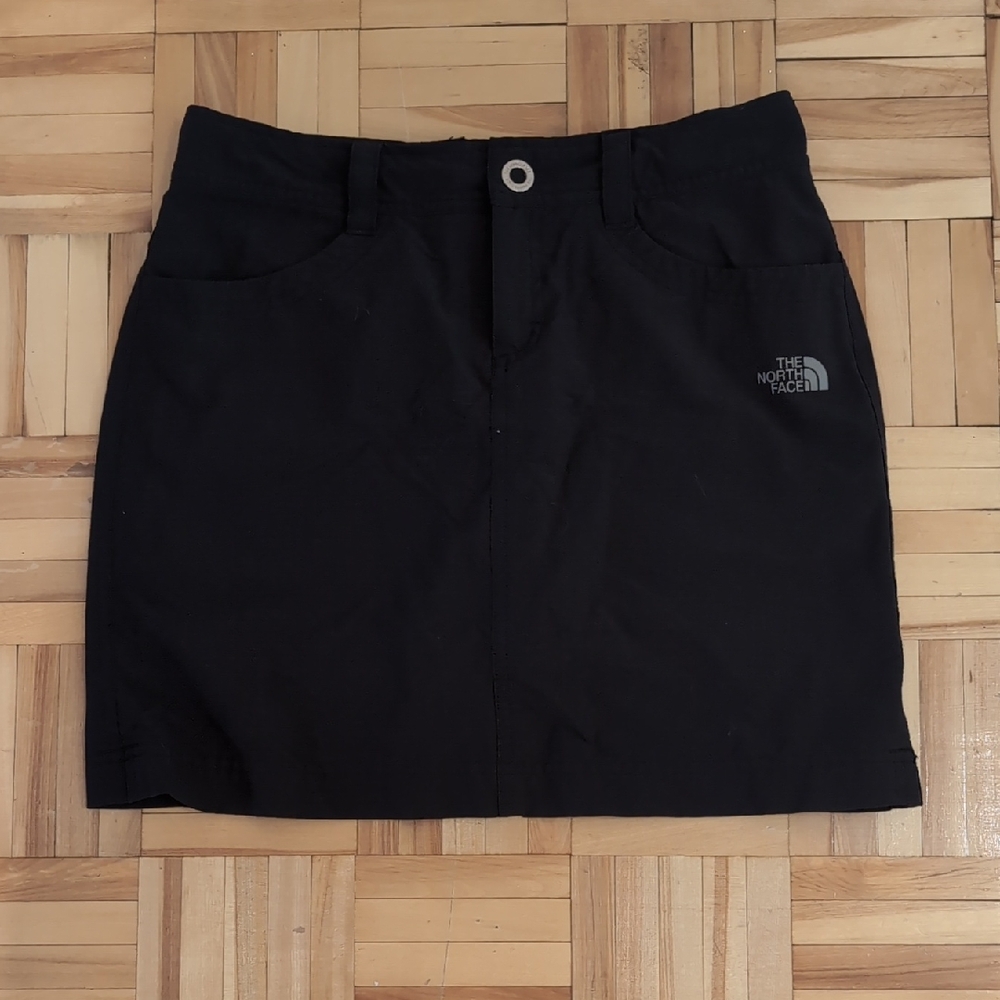 The North Face Women's Black Skorts Size 0
